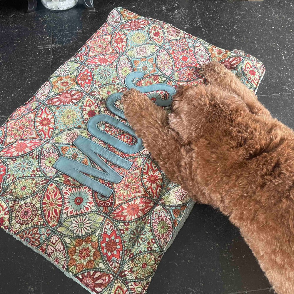 Gepersonaliseerd luxe honden benchkleed LIMITED