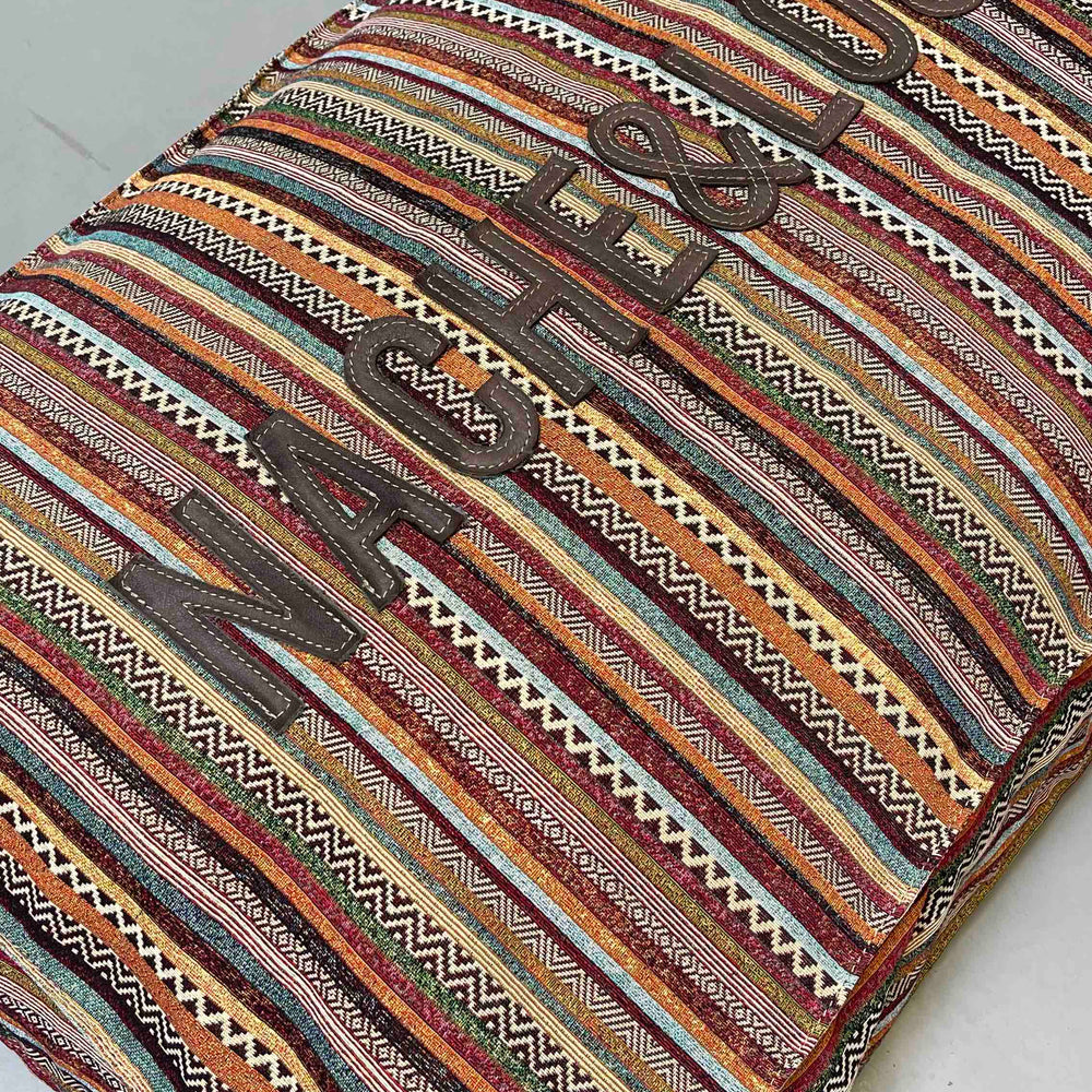 Limited hondenkussen luxe met leren letter naam hond streep aztec