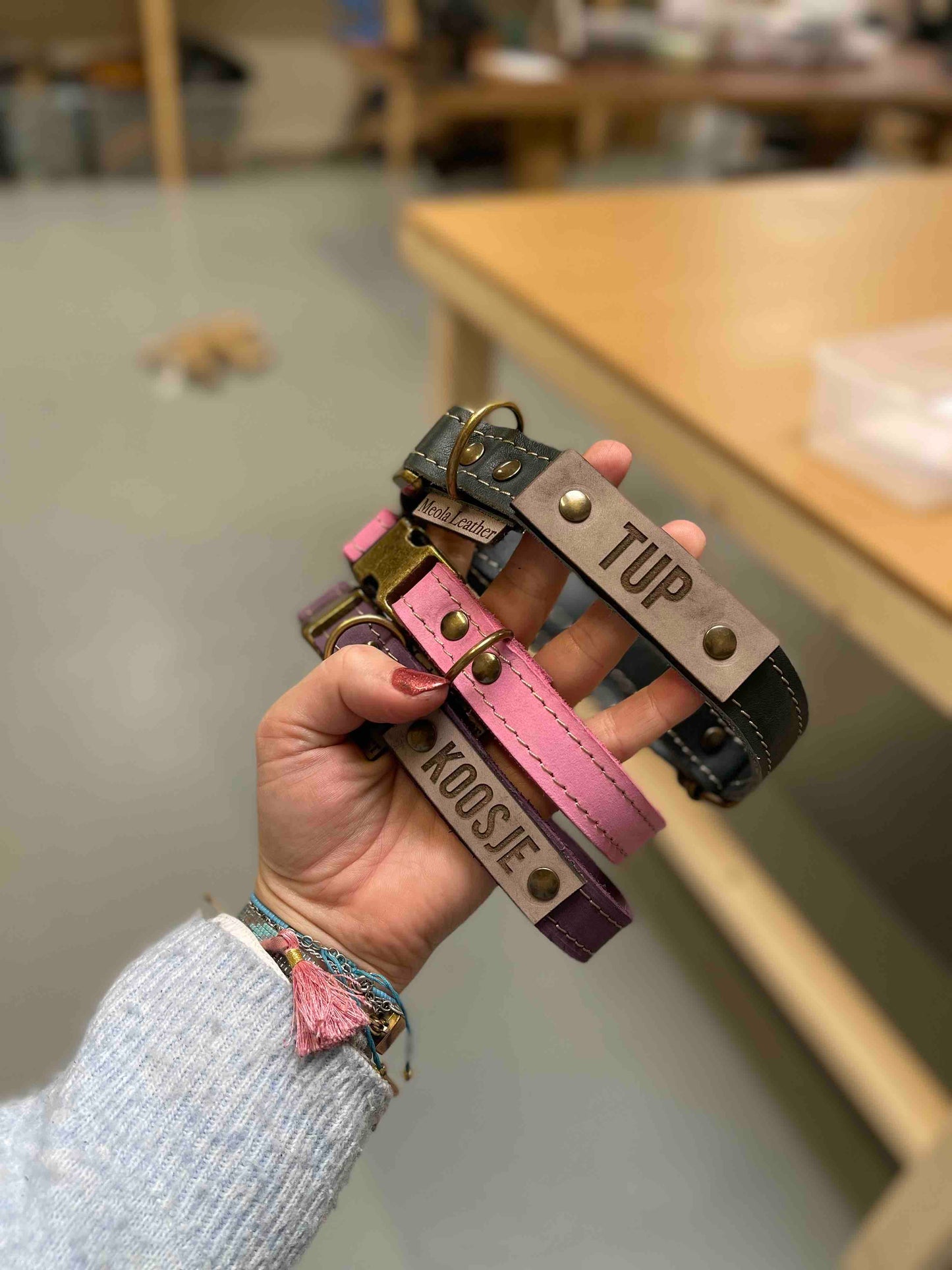 halsband leer op maat gepersonaliseerd op maat paars roze groen